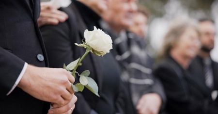 Inhumation ou crémation, comment faire le choix qui vous ressemble
